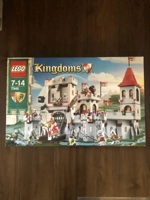 LEGO Kingdoms King's Castle 7946 In 2010 New Retired