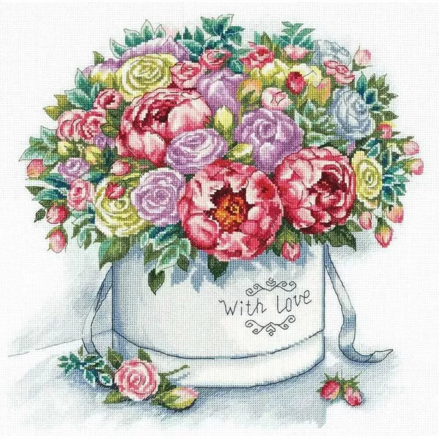 PANNA Peonies in a Hat Box kit de punto de cruz contado C-7058