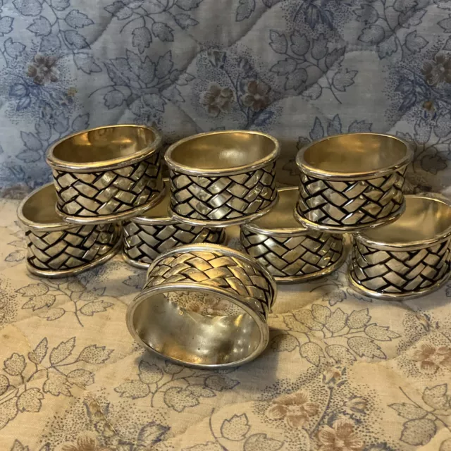 Set Of 8 Vintage Godinger Silver Plated Weave Design Napkin Rings Basketweave