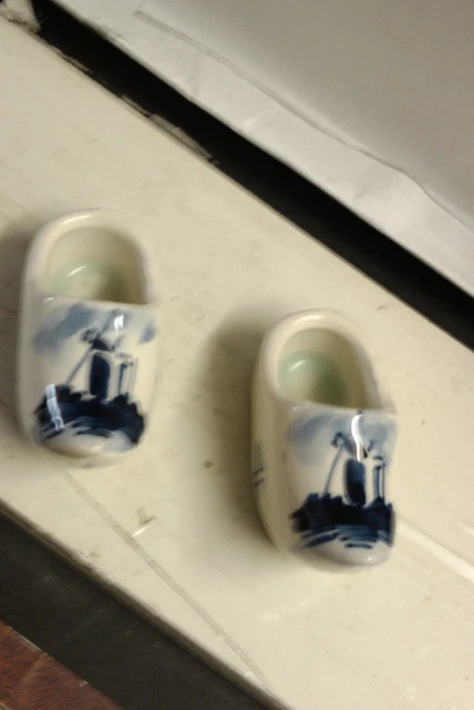 Vintage Delft Pottery 2  Miniature Clogs Dutch Blue and White Windmill  VGC