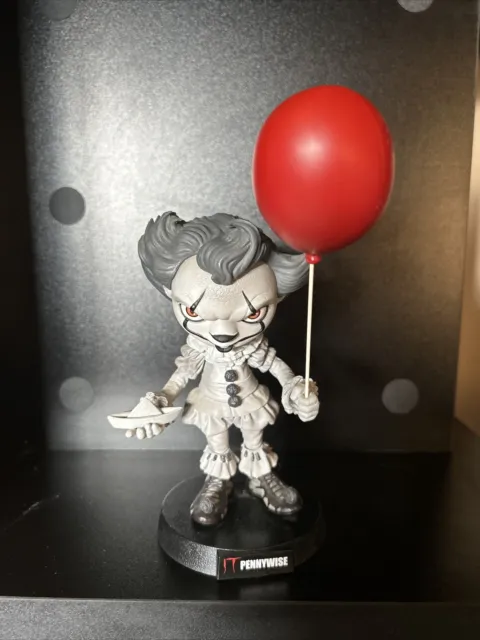 Iron Studios Mini Co IT Pennywise Statue Action Figure  Horror