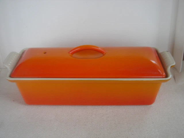 LE CREUSET 24cm HIERRO FUNDIDO NARANJA PATÉ TERRINA PAN PAN PASTEL MERENGUE ESTAÑO