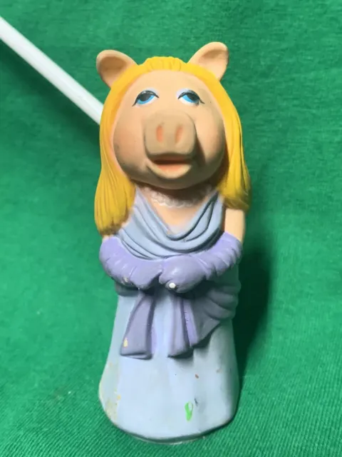1978 Miss Piggy 4” Toy Stick Puppet Muppet Show Player Fisher Price Jim Henson