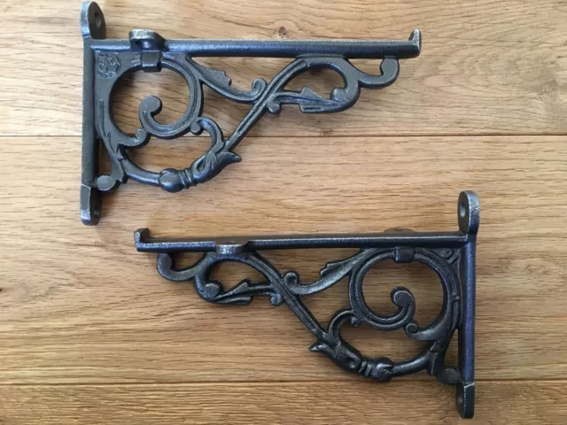 A lovely pair of Victorian style Acanthus brackets cast iron wall shelf bracket