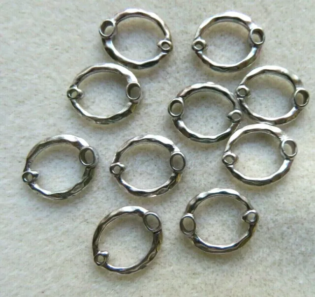 10 x SP Oval Diamond Cut Effect Connectors. 20x16mmmm. Craft/Jewellery Making