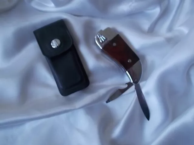 Briquet couteau LAGUIOLE à gaz dans son étui