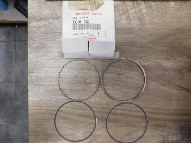 Genuine Kawasaki Piston Ring Set - Part # 13008-0569, 2-Pack, OEM Replacement 8 thumbnail image