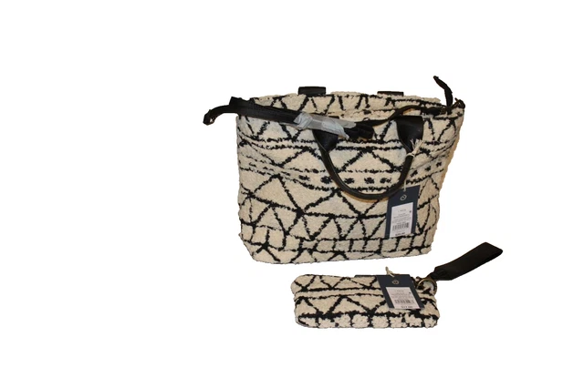 Universal Thread Purse Over Shoulder Strap Creme & Black Gold Zipper NWT 2 PC