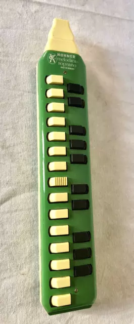 Vintage Hohner Melodica Soprano Green Harmonica 25 Keys Made in Germany 60s TBE 3