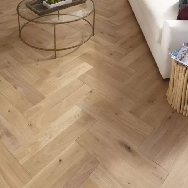 Painswick Engineered Herringbone Light Oak Wood Floor 14 x 150 x 600 (mm) SAMPLE