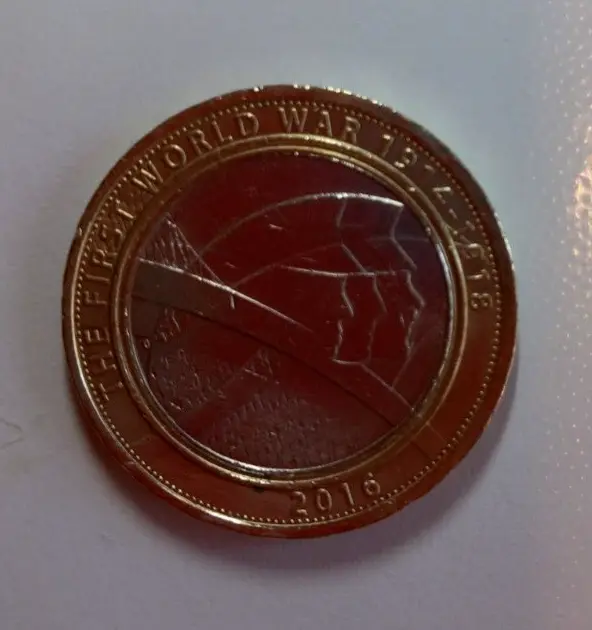 British 2016 First World War £2 Coin Two Pound Coin circulated