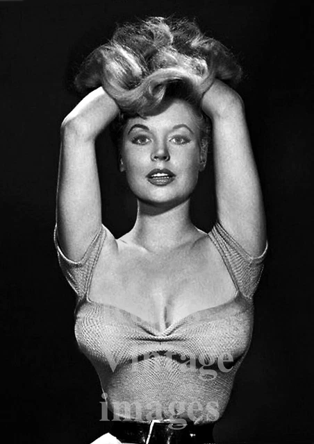 BULLET BRA MAMA photo Stir The Soup Retro 1940s 8 X10