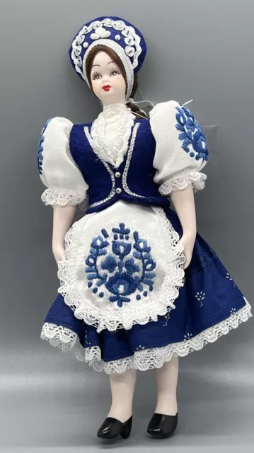 VTG 9” PORCELAIN DOLL. Certificate Had Her Name As Heidi. Certificate Lost.