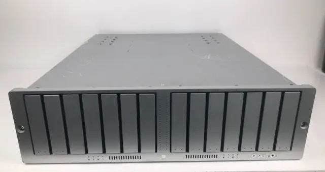 Apple XSERVE RAID A1009 Network Enclosure Storage x5 400GB, x4 500GB (4TB)