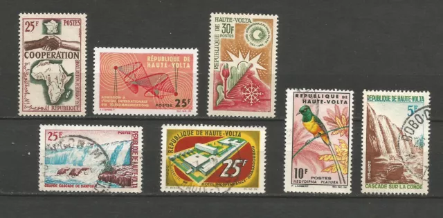 Haute-Volta 1963/64 7 timbres oblitérés & non oblitérés /T5026