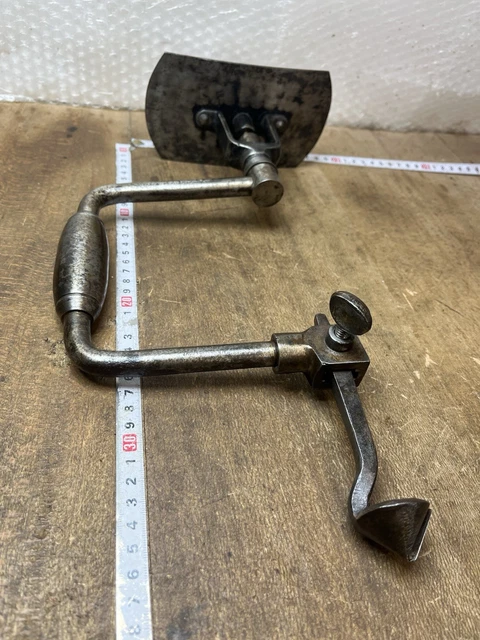 Vieille chignole à main Peugeot Frères - Zelda et Charlie