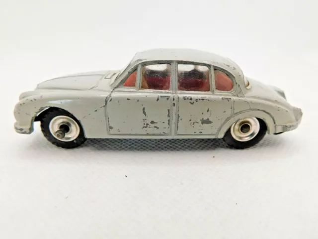 Dinky Toys 195 * Jaguar 3.4 Litre Saloon * Grey * 1962