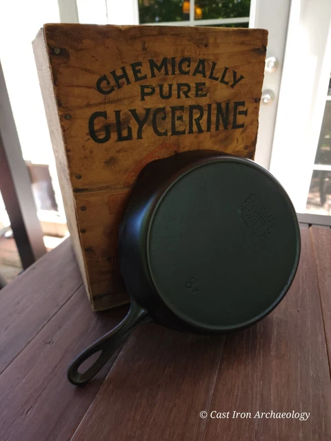 Vintage Favorite Piqua Ware #8 Cast Iron Skillet With Smiley Logo Restored