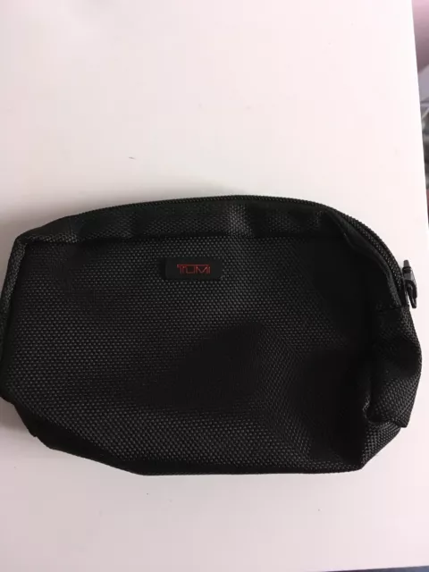 TUMI wash case from DELTA Black