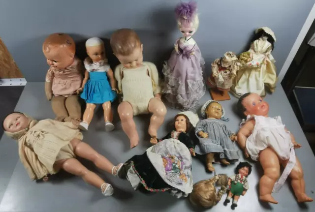 Lot 10 POUPEES anciennes DOLLS marques SNF 52 MOULIN France Celluloid Tissu N4