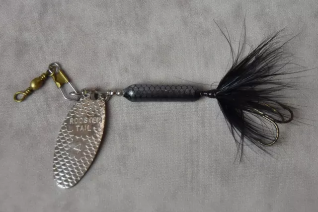 Vintage Rooster Tail 4 Black with Treble hook Spinnerbait Fishing Lure Feathers