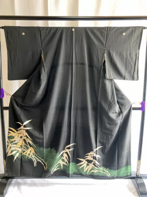 Vintage Japanese kimono - Kuro tomesode with Beautiful embroidery