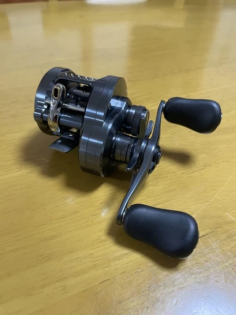 SHIMANO CALCUTTA CONQUEST Shallow Edition Left Handle