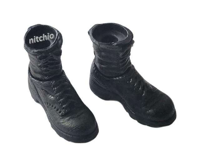 Mezco One:12 Halloween II Michael Myers – PRIVATE BUNDLE LISTING 2