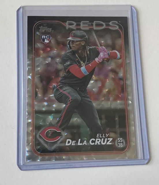 ELLY DE LA CRUZ 2024 Topps Series 1 SP Silver Patterned Foilboard