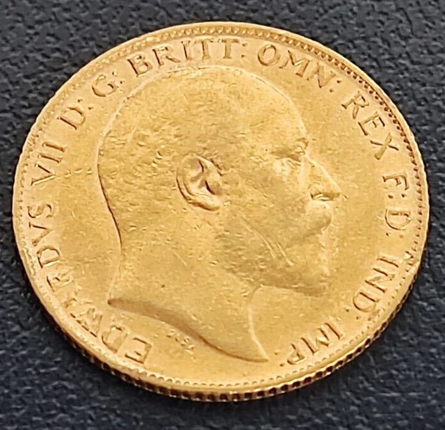 1907 22ct Gold Half Sovereign please see photo's for condition my ref 48