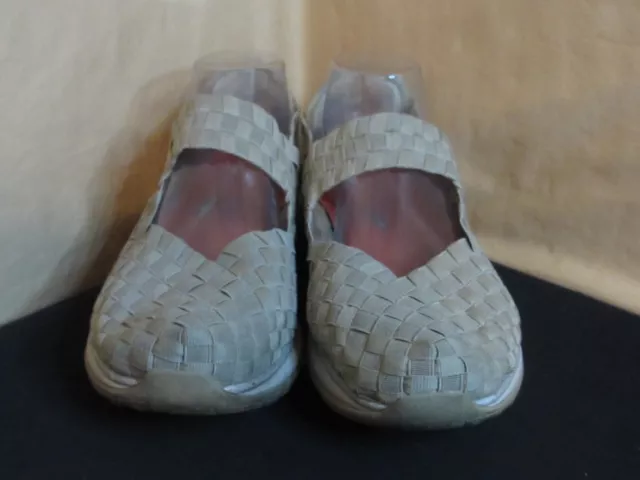 SKECHERS Stretch Woven GOOD VIBES Memory Foam Mary Jane Shoes Taupe Size 9 2