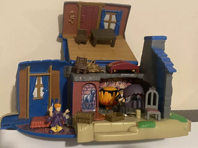 Harry Potter Hagrids Hut Hogwarts Playset Polly Pocket With Figures Harry Potter Hagrids Hut Hogwarts Playset Polly Pocket With Figures