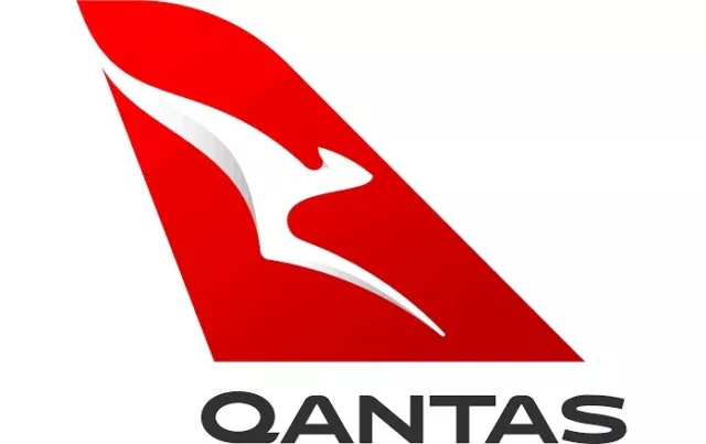 2 x Qantas Lounge Passes Expiry 6 October 2024 - Electronic Transfer