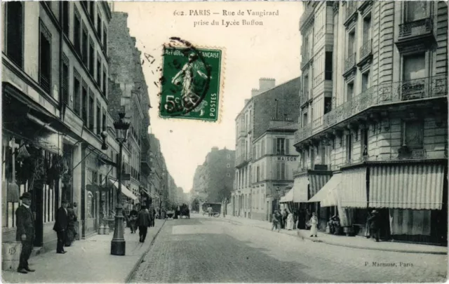 CPA PARIS 15e - Rue de Vaugirard (80738)