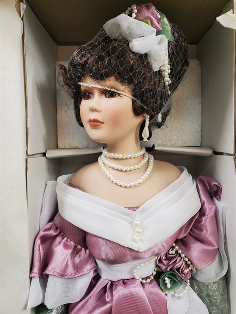 NIB Heritage Signature Collection Porcelain Doll Pearl ~ COA ~ 17 Inches
