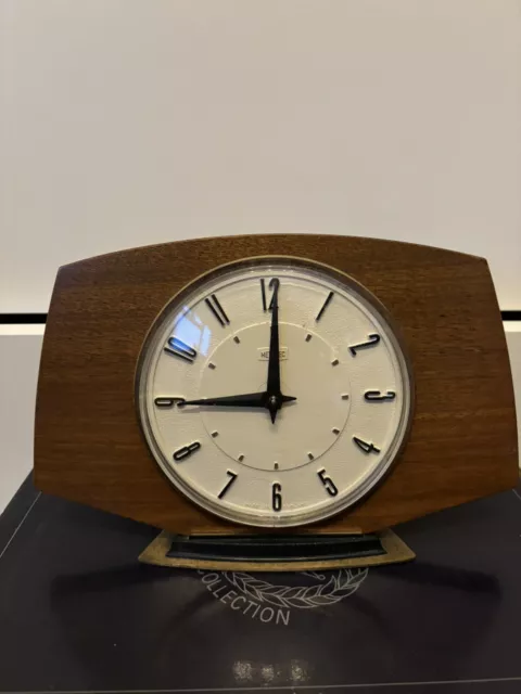 Stunning Vintage Metamec mantle clock (8 day wind-up) – working