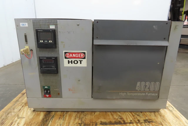 Thermolyne 46200 Benchtop Lab Box Furnace 1700°C 12x11x9" 1 Phase 250V