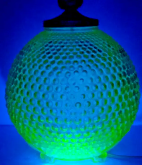 Large Very Rare Antique Art Deco 1930s Uranium Green Glass BALL Boudoir Lamp