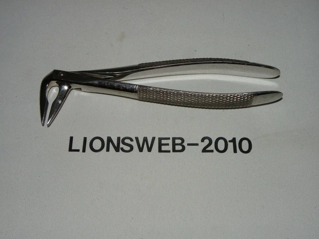 Chirurgisches Instrument 234 - Arzt Tierarzt Veterinär