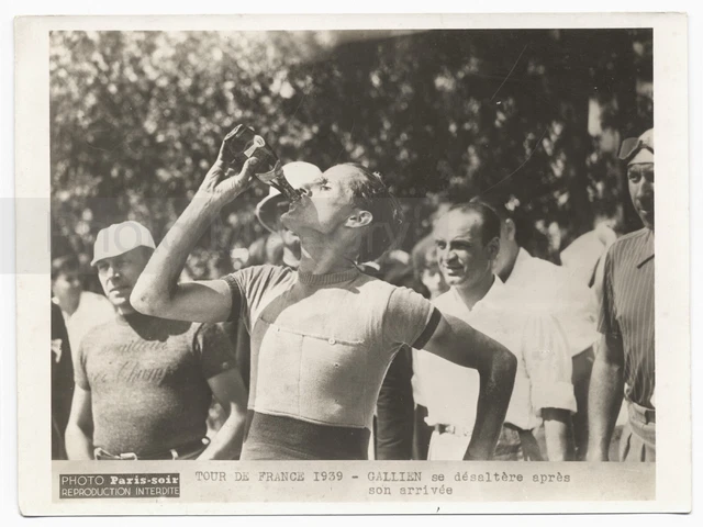 Photo Vintage Tour De France 1934 – René Le Grevès à L'arrivée, Tirage Argentique