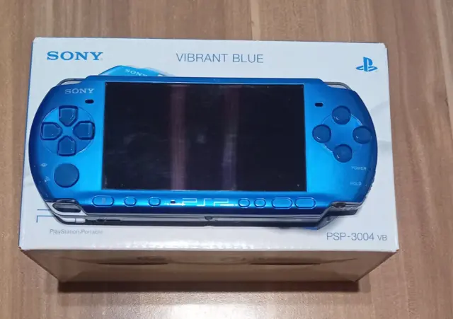 https://www.picclickimg.com/yHIAAOSw63plsrH9/Sony-Playstation-Portable-PSP-3004-Vibrant-Blue-Akku.webp