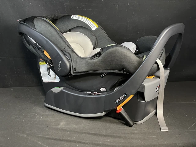 Chicco 08079716240070 Keyfit 35 Zip Infant Car Seat Obsidian New Open Exp. 01/28