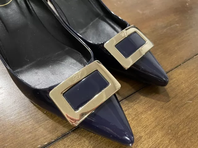 Roger Vivier Leather Kitten Pumps - size 39.5 with dust bag - Navy