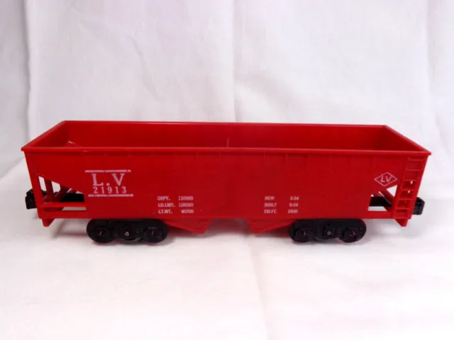 Marx O Gauge Lehigh Valley Red Hopper #21913 Plastic Body Metal Wheels No Box