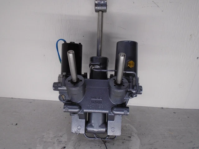 Used 50/60/70/75/85/90hp Yamaha Outboard Motor Tilt/Trim Unit 6H1-43800-15-4D-8D