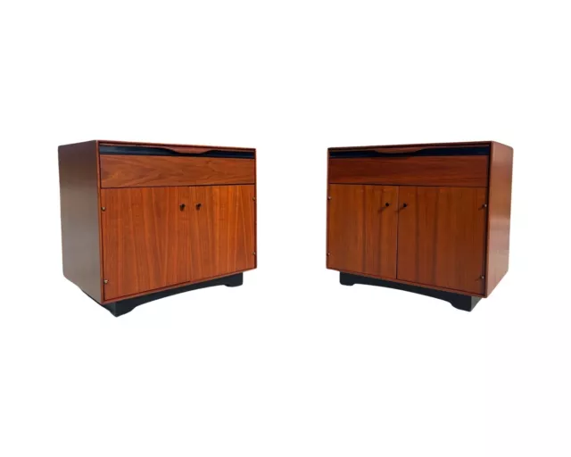 Mid Century Modern John Kapel Glenn Of California Pair Nightstands Walnut 1960s