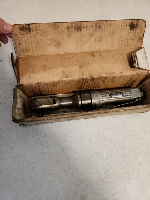 Chicago Pneumatic CP-828 Speed Ratchet CP828 1/4" Vintage