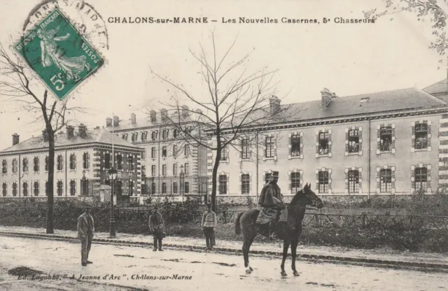 CPA 51 CHALONS sur MARNE Les Nouvelles Barracks 5th Chasseurs