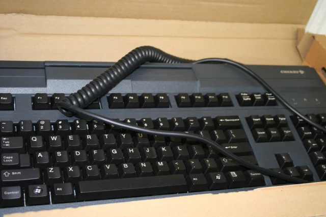 Cherry MY8000 PS/2 Programmable Keyboard w/ Built-In Card Reader G81-8000LPDUS-2