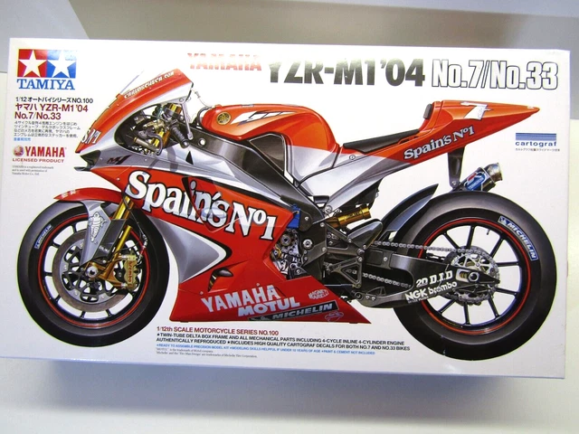 tamiya-1-12-scale-yamaha-yzr-m1-04-model-kit-checa-melandri-kit